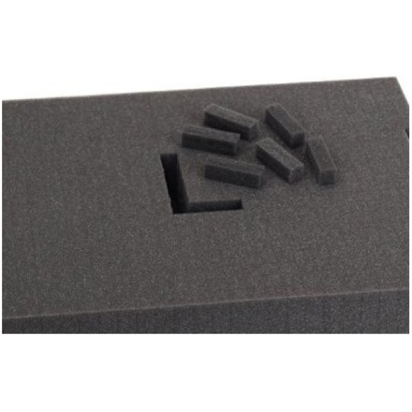 Die-cut foam Geoptik for medium airtight suitcase