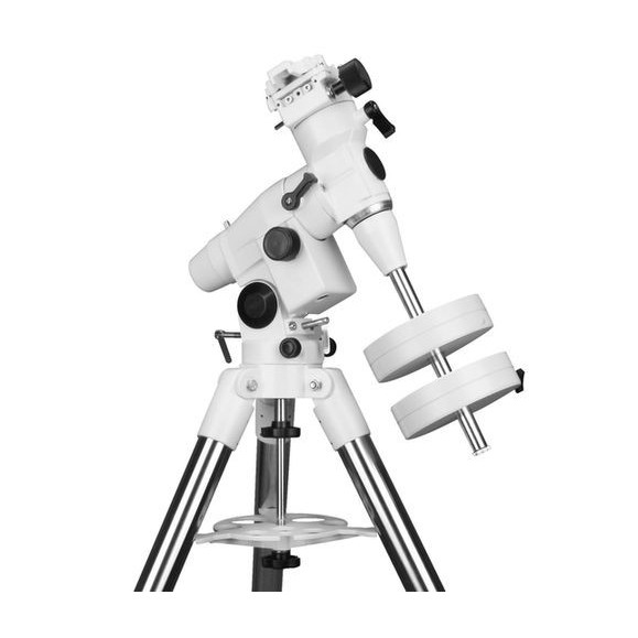 Maksutov-Cassegrain SkyWatcher 150/1800mm telescope with NEQ3-2 mount
