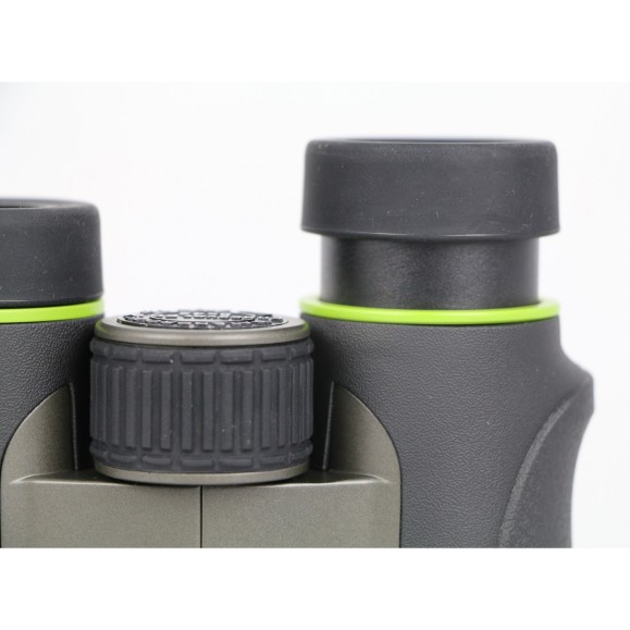 Binoculars Vanguard Endeavor ED IV 8x42