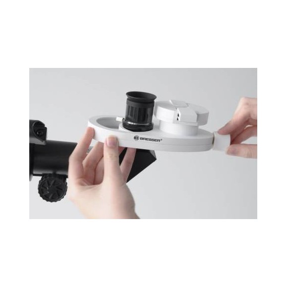 Universal Adapter Bresser for Digiscoping with Smartphone