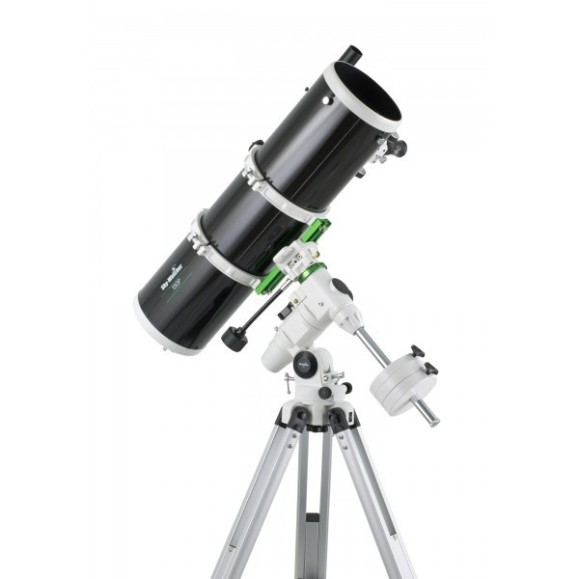 SkyWatcher reflector 150/750 BD EQ3-2 telescope