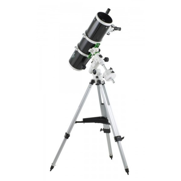 SkyWatcher reflector 150/750 BD EQ3-2 telescope