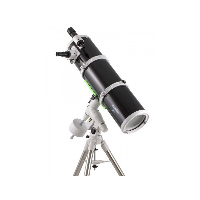 Newton SkyWatcher 200/1000 mm... Newton SkyWatcher 200/1000 mm...