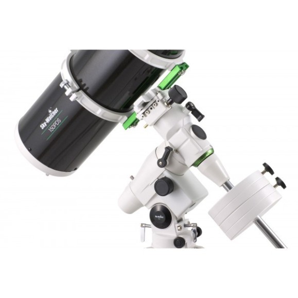 Newton SkyWatcher Black Diamond Black Diamond Dual Speed 150/750 NEQ5 Telescope