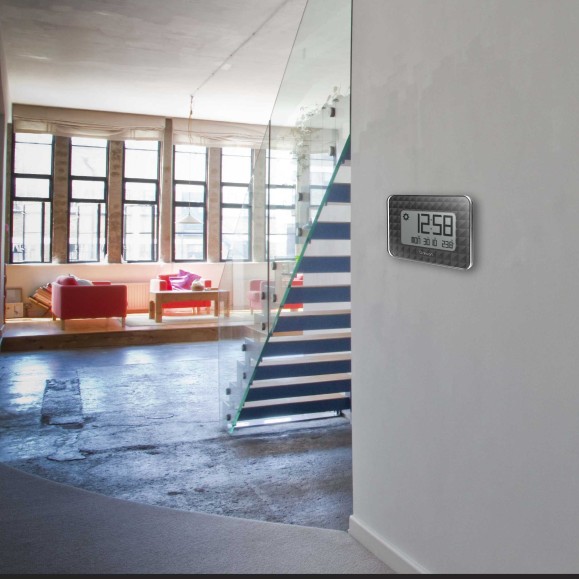 Weather station Oregon Scientific JW-208 Black wall clock