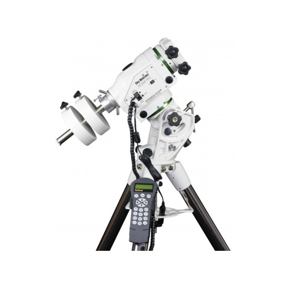 Sky-Watcher Esprit 100ED Pro apochromatic refractor telescope with AZEQ6