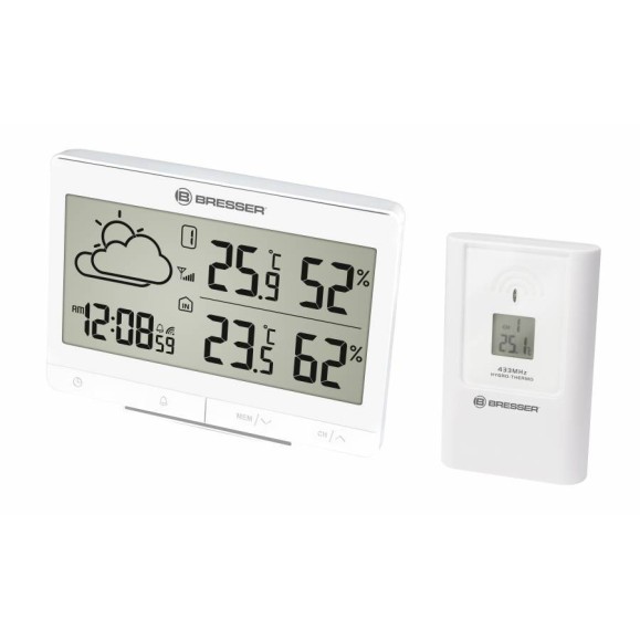 BRESSER TemeoTrend LGX radio-controlled weather station white