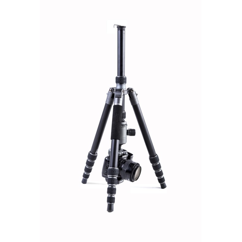Aluminum travel tripod Vanguard VEO... Aluminum travel tripod Vanguard VEO...