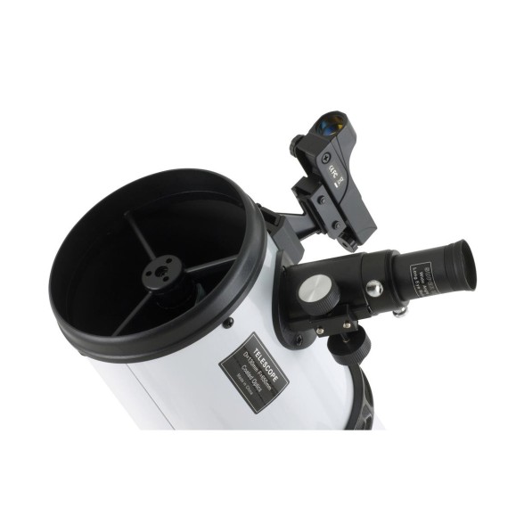 Newton Reflector Telescope Skywatcher Starquest 130/650