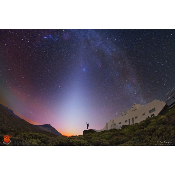 Book Traveling Astrophotography