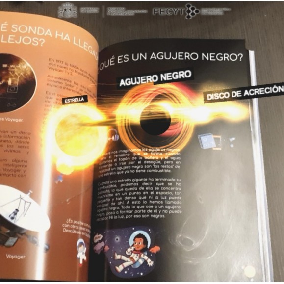 Interactive Book: Discover the Universe with Astronaut LiLi