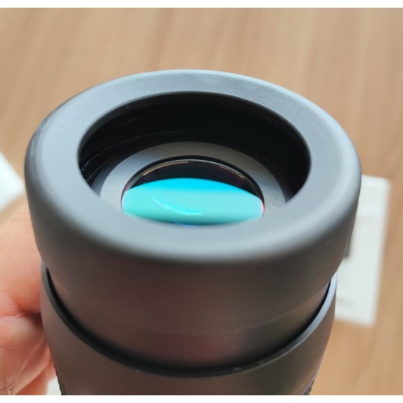 Celestron Deluxe zoom eyepiece 8-24mm 93232