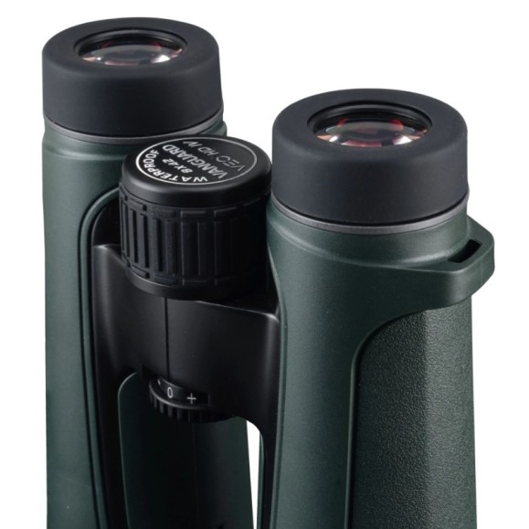 Binoculars VANGUARD VEO HD IV 10x42