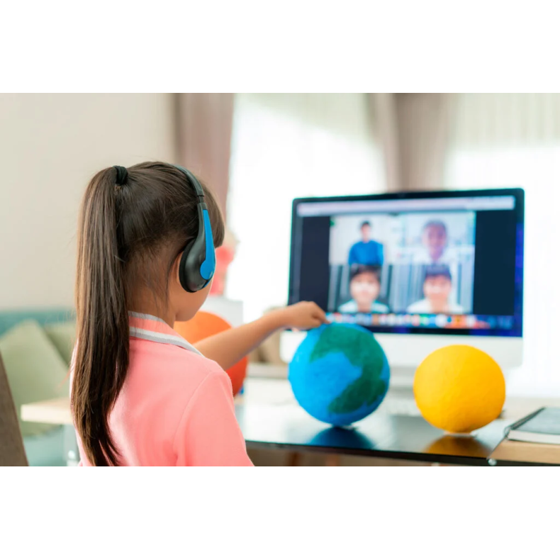 Personalized introductory course in...