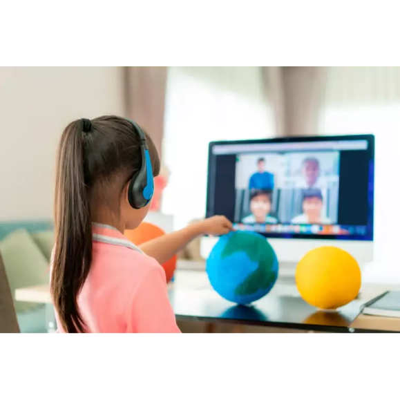 SkyWatcher Mak102/1300 AZ-GoTo Wifi Telescope Pack with customized introductory course