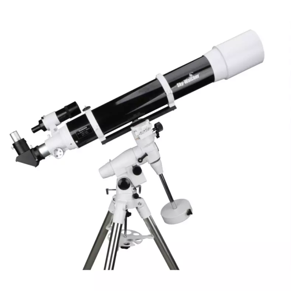 Pack SkyWatcher 120/1000 achromatic refractor telescope on NEQ5 with customized introductory course