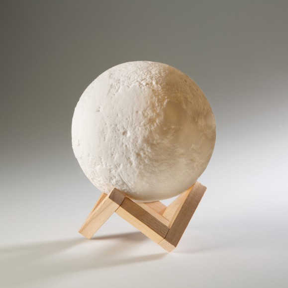 Selegiochi moon lamp