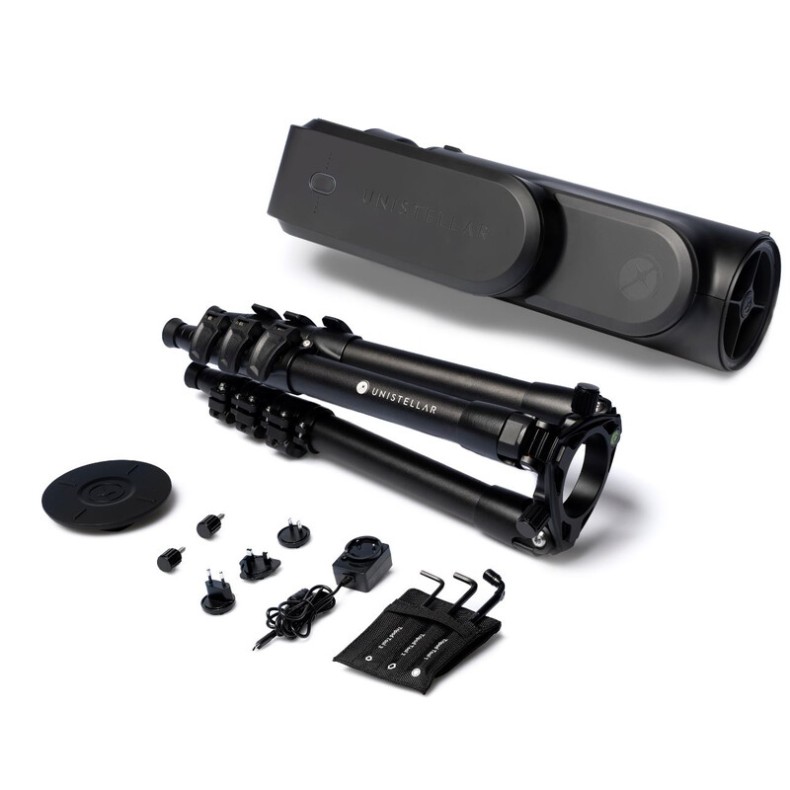 Intelligent telescope UNISTELLAR... Intelligent telescope UNISTELLAR...