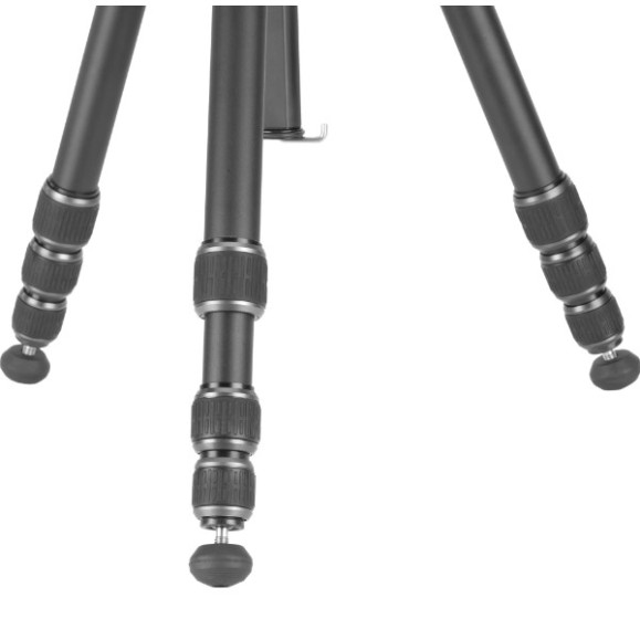 Aluminum travel tripod Vanguard VEO 5+304AT without ball head