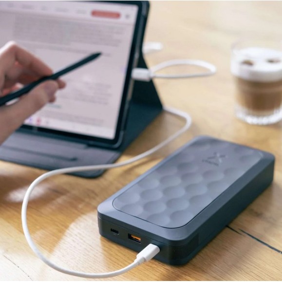 Powerbank - XTORM 67w Fuel Series Power pack 27.000 Black