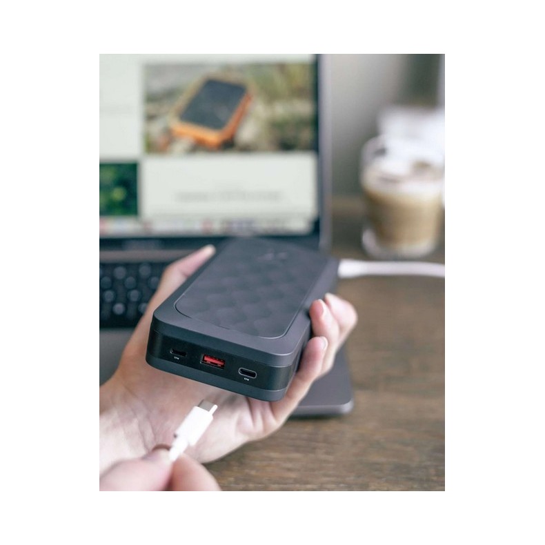 Powerbank - XTORM 67w Fuel Series... Powerbank - XTORM 67w Fuel Series...