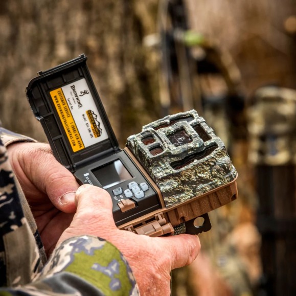 Dark OPS Pro DCL Nano BROWNING trapping camera