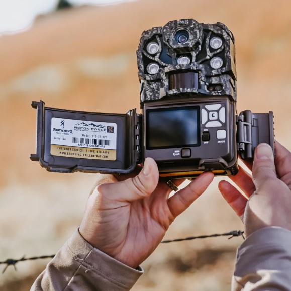 BROWNING Recon Force Elite HP5 Trap Camera