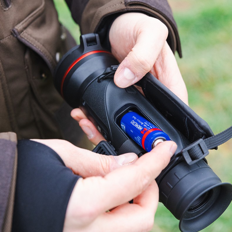 Falcon FQ35 2.0 HIKMICRO Thermal... Falcon FQ35 2.0 HIKMICRO Thermal...