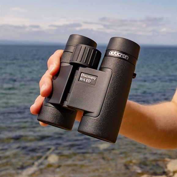 Opticron binoculars Discovery WA ED 10x32