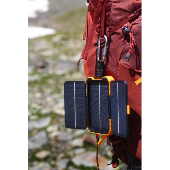 Solar Pack XTORM "Rugged" 10.000 black/orange