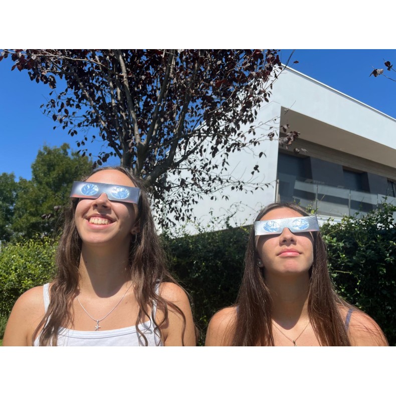 Pack of 25 solar eclipse glasses...