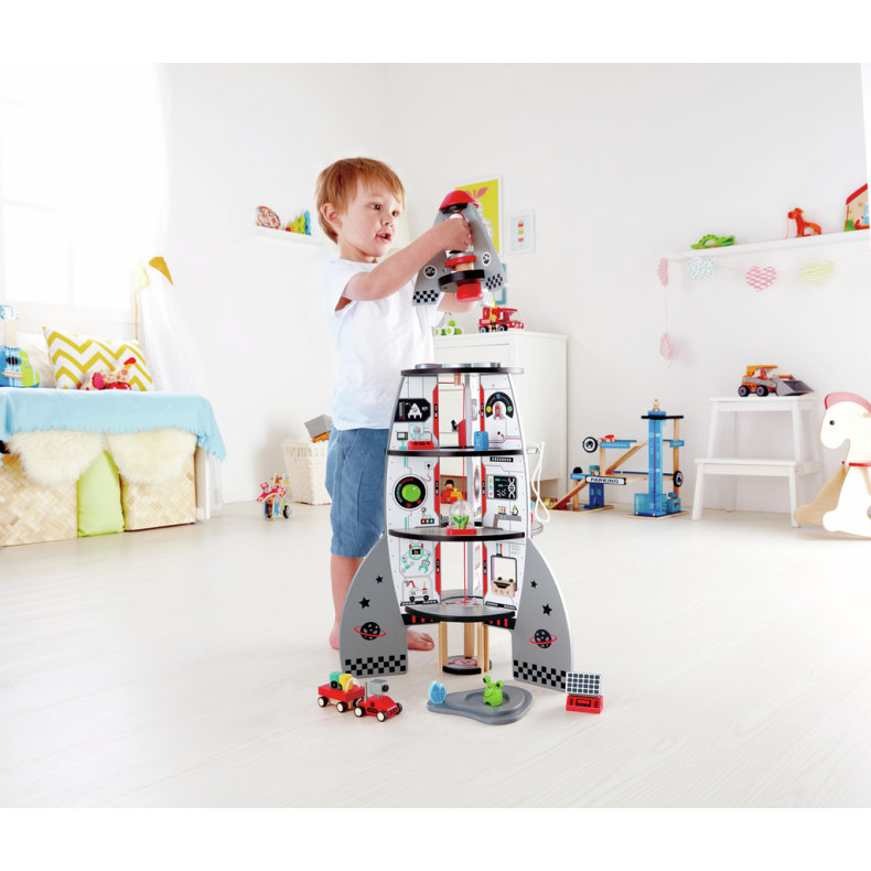 HAPE Four-Story Space Rocket